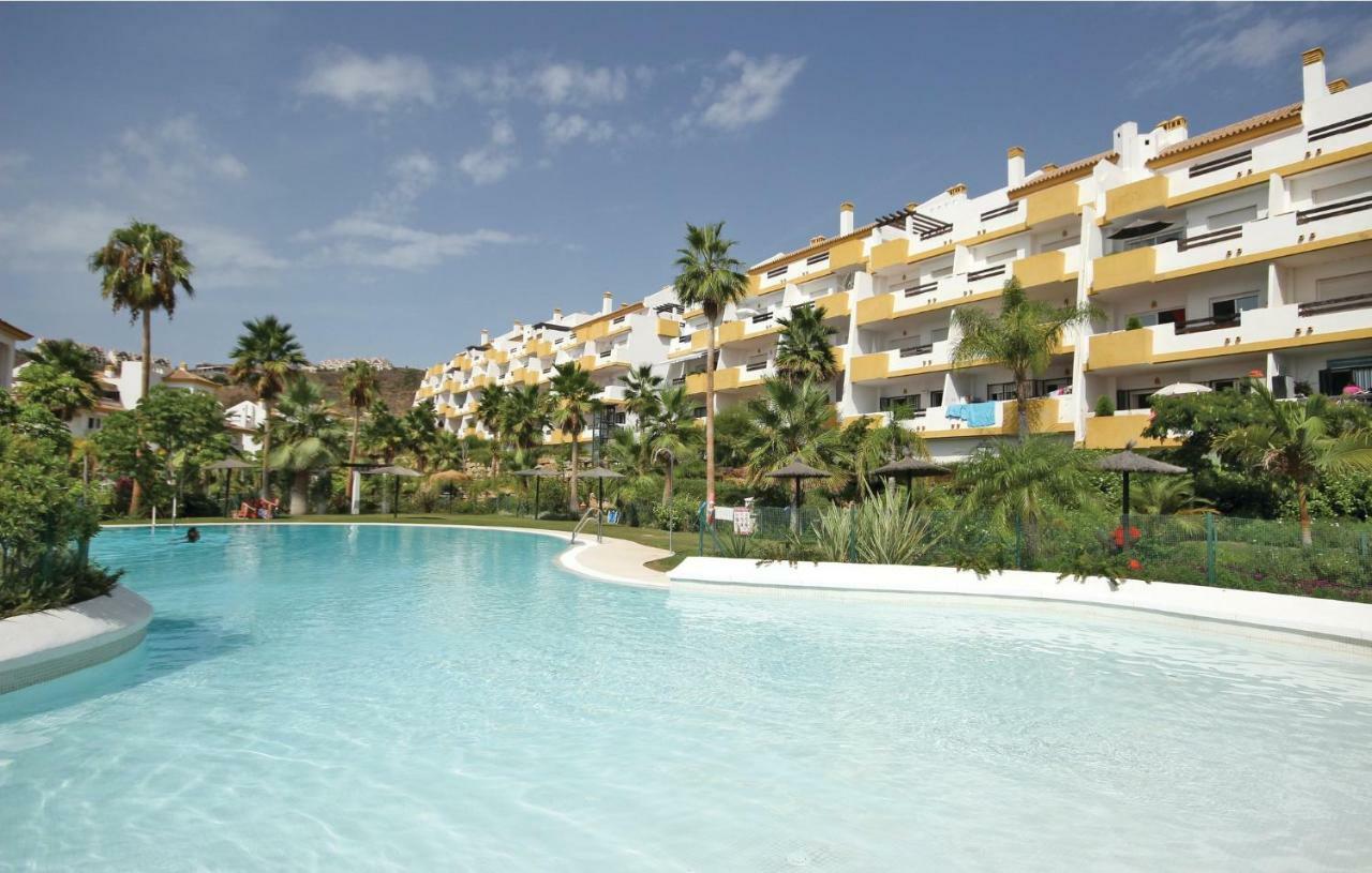 2 Bedroom Lovely In *